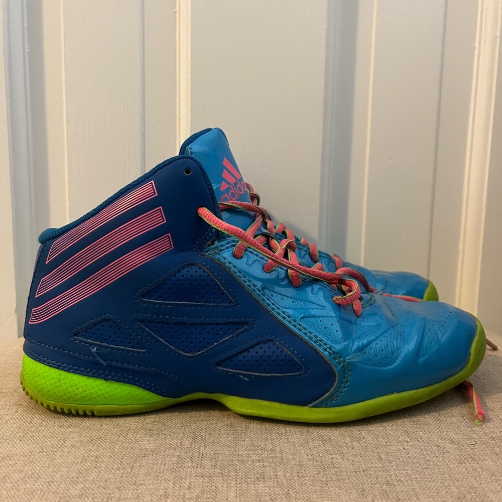 Adidas Basketball Sneakers Size 5